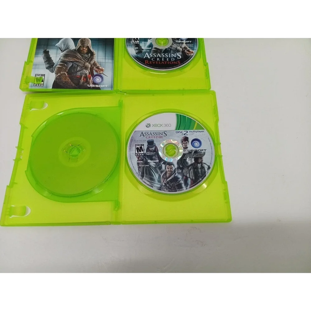 Xbox 360 Assassins Creed 3 & Revelations 2 Game Lot C.I.B.